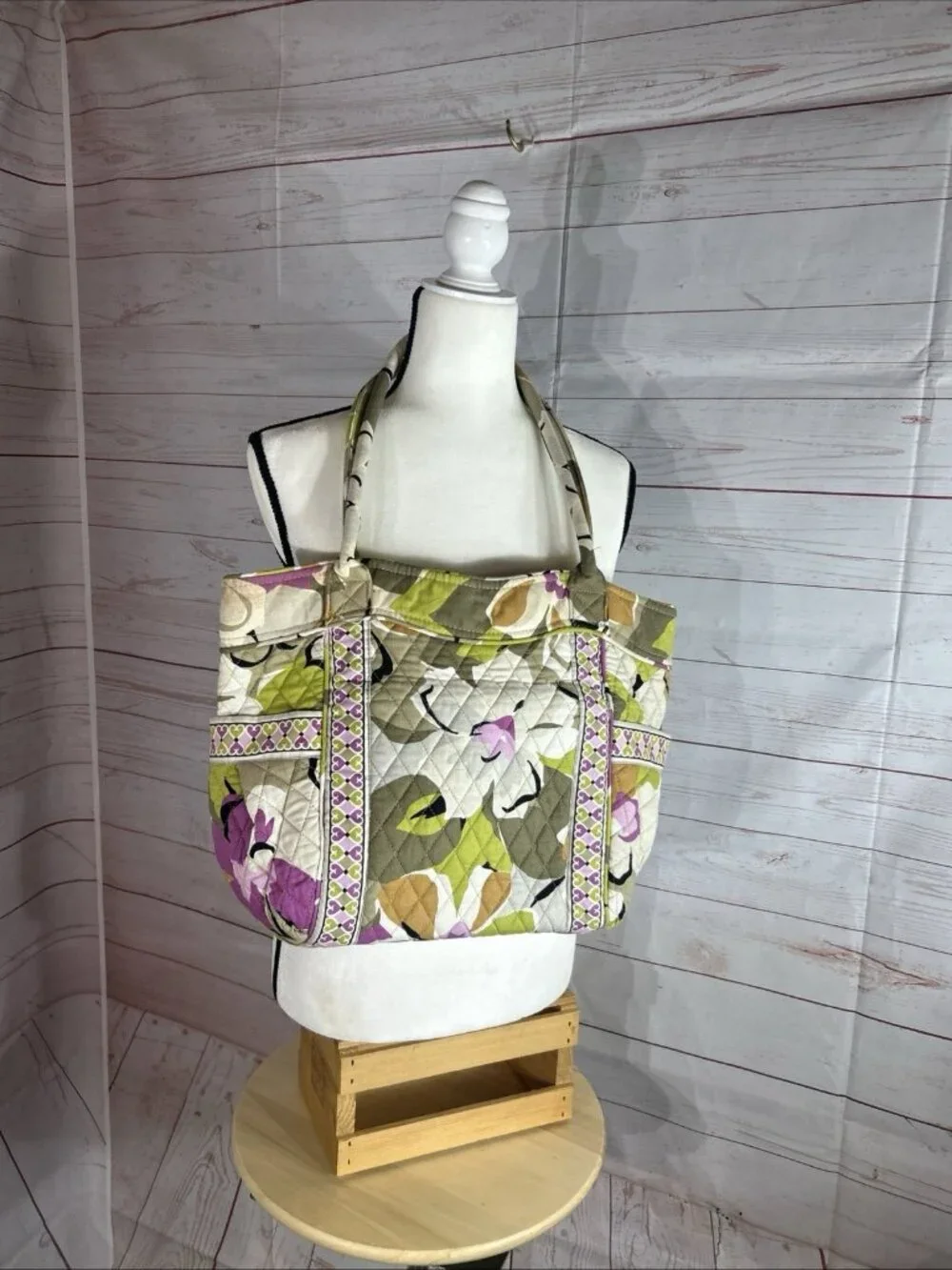 Vera Bradley Medium quilted Tote Shoulder Bag Portobello Road With Side Pockets